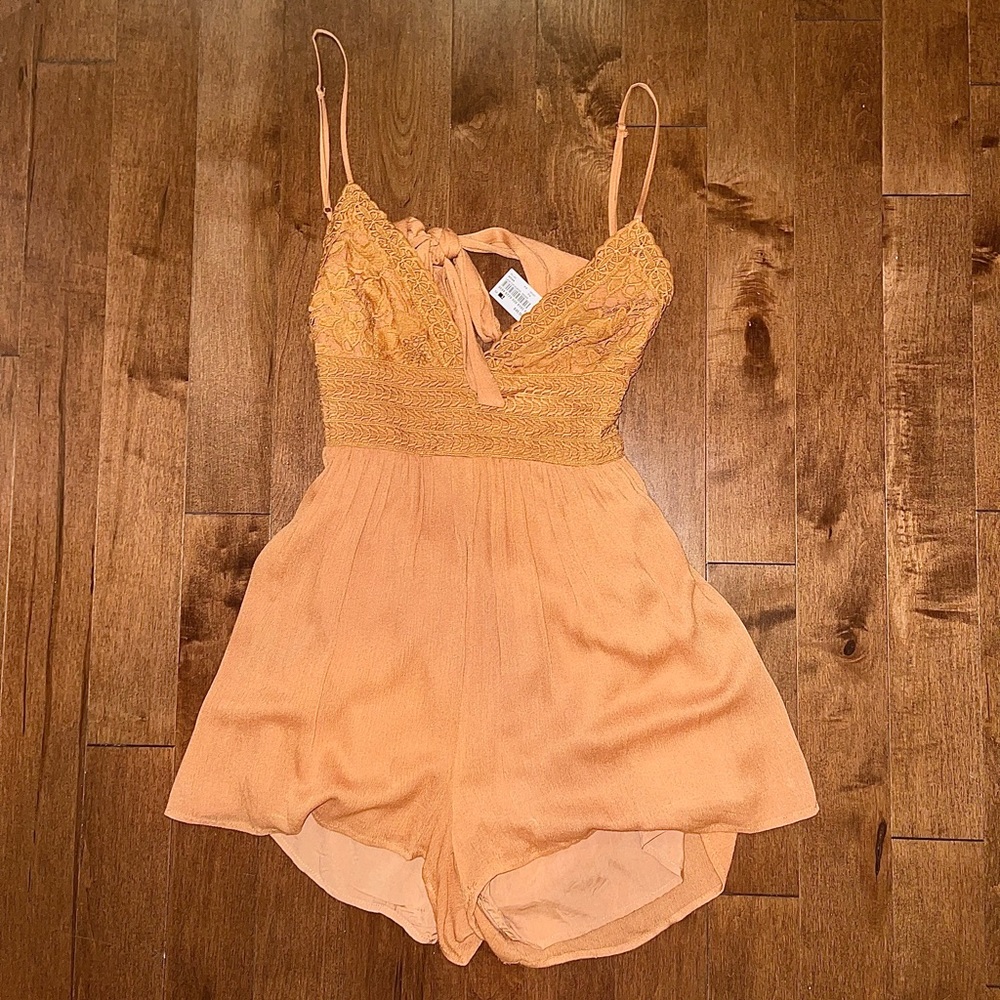 Never worn. Lace top romper - Ginger by VILLAIL Size: Large